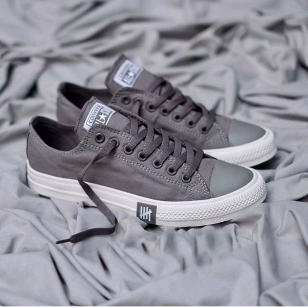 CONSTITY Promo sepatu sneakers allstar converse_017 Petir Hitam cocok buat main, sekolah, kuliah, jalan jalan sedia size 36,37,38,39,40,41 CONSTITY Promo sepatu sneakers allstar converse_017 Petir Hitam cocok buat main, sekolah, kuliah, jalan jalan sedia size 36,37,38,39,40,41