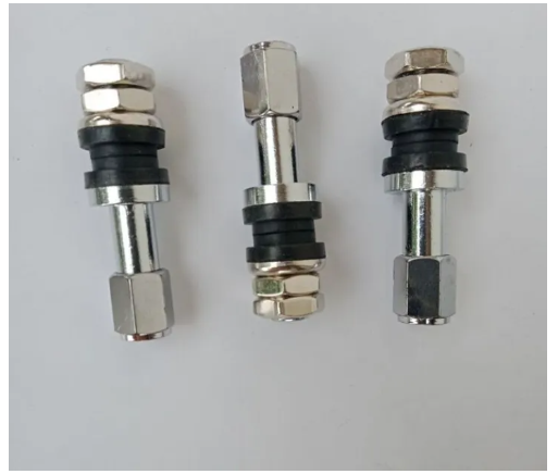 4,5cm long silver color motorcycle/car tubeless valve Harga 5,650 rupiah*Gratis Ongkir