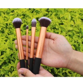 ... Blender Berbahan Spons Foundation Gumpalan untuk Bedak Mulus Halus . Source · Miracle corak spons pencampur International Orange warna International.