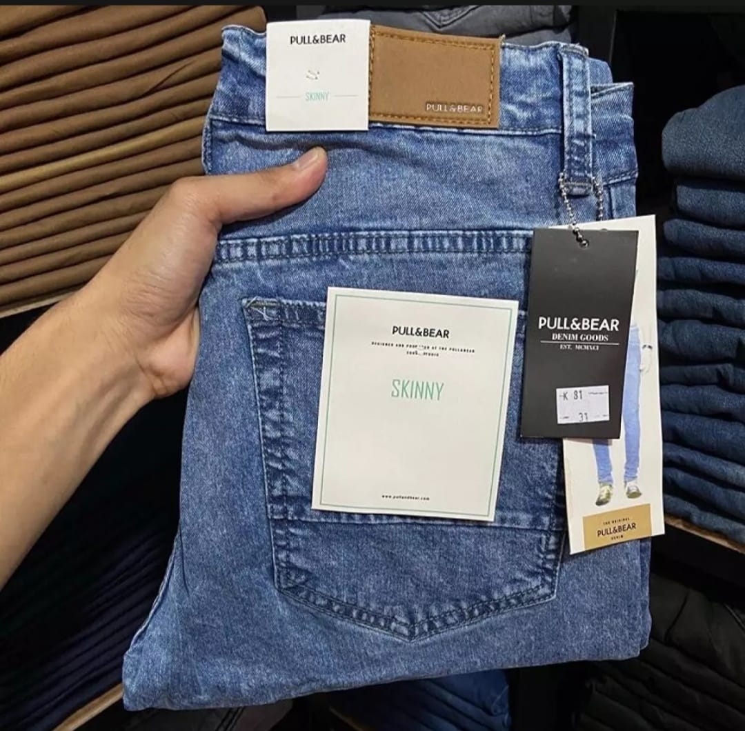 Celana pull n bear skinny cowok /celana 