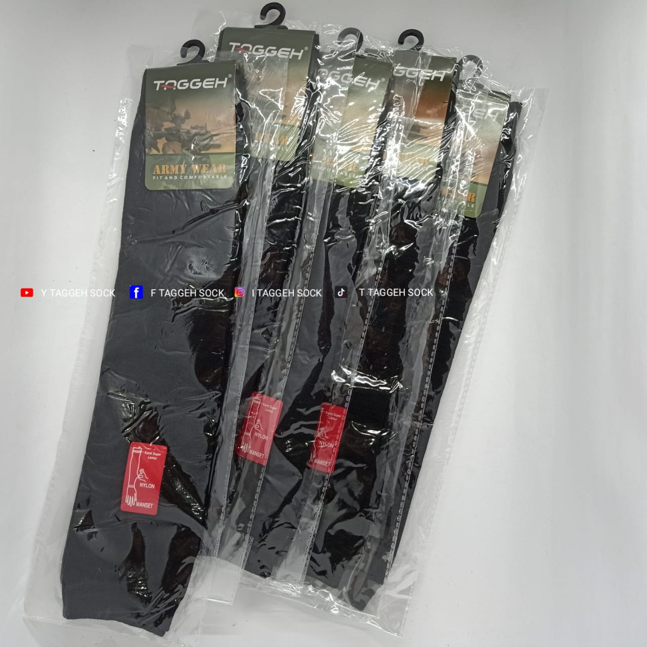 Lusinan RP 64.000 | MANSET TANGAN HITAM POLOS PRIA DAN WANITA-MANSET HITAM PE 20 S Harga 7,500 rupiah*Gratis Ongkir