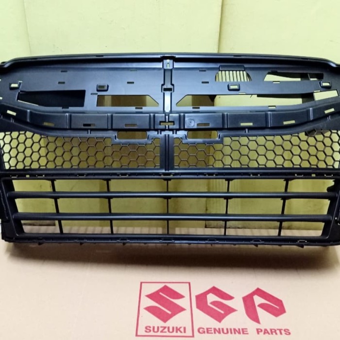 RAM BUMPER / GRILLE BUMPER LOWER ERTIGA 2016 ORIGINAL Harga 1,250,000 rupiah*Gratis Ongkir