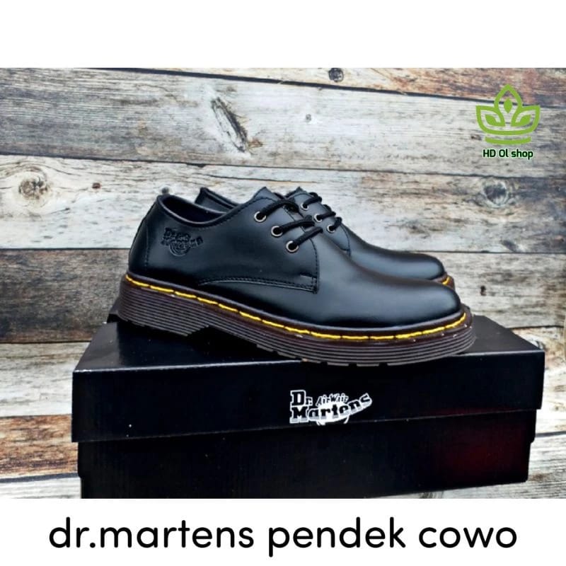 Jual sepatu dr martens online