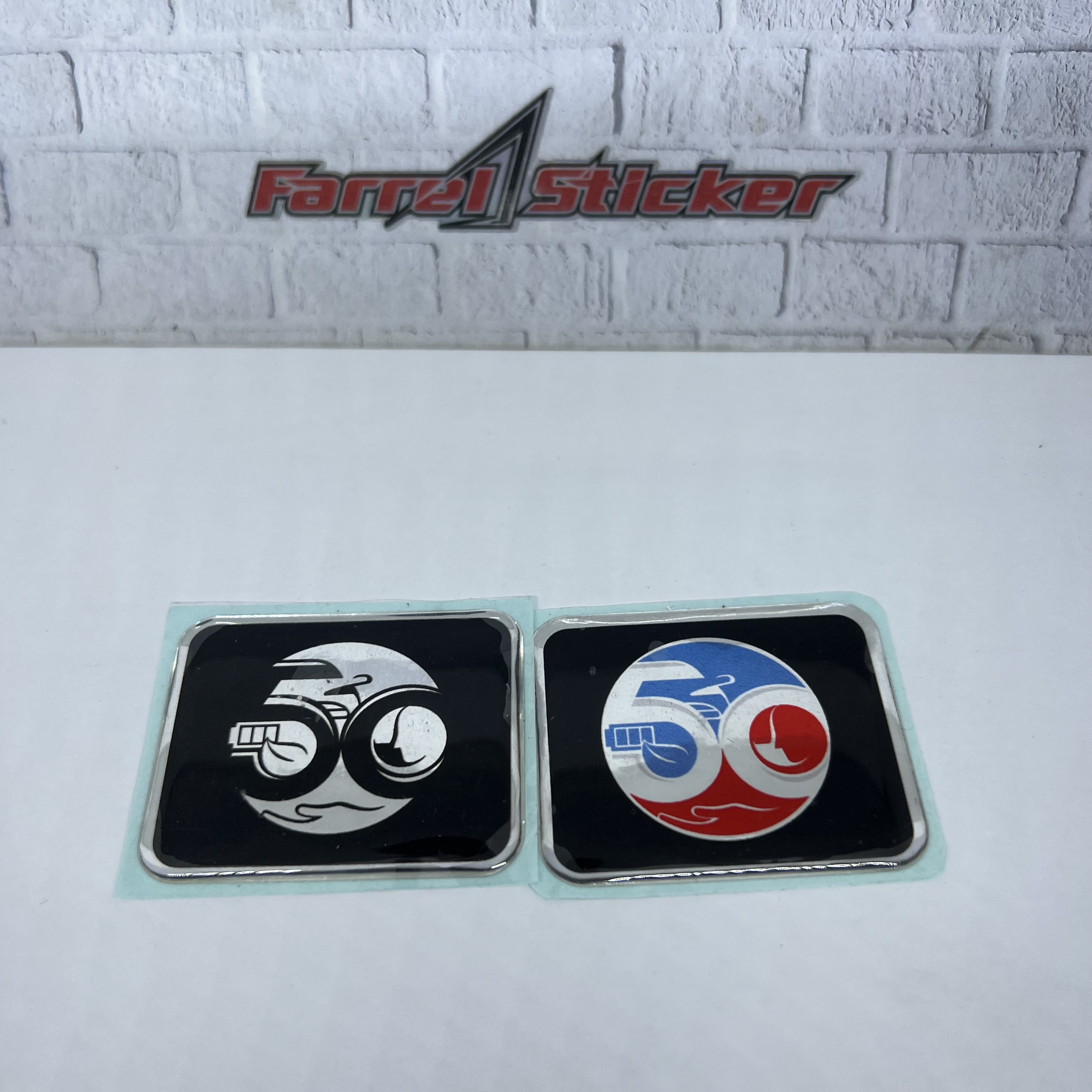 Stiker EDISI TIMBUL 50 TAHUN STICKER 50th TOYOTA Harga 8,450 rupiah*Gratis Ongkir