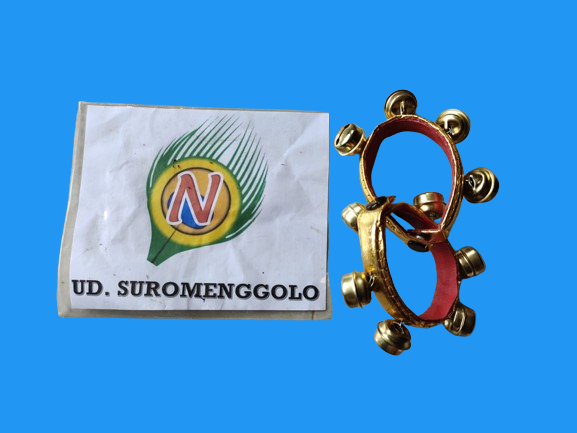 Qishloqda buvisi bilan porno