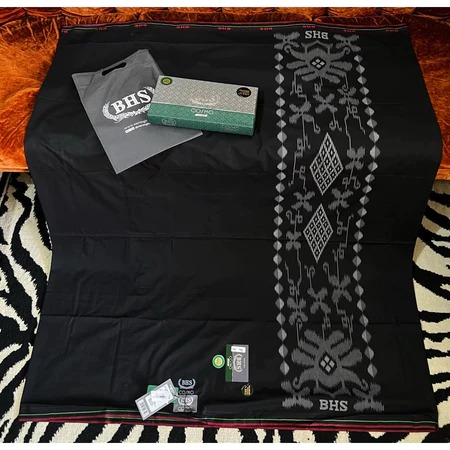 (Eid promo) gloves men BHS 9.6 silver plain motif Harga 240,000 rupiah*Gratis Ongkir