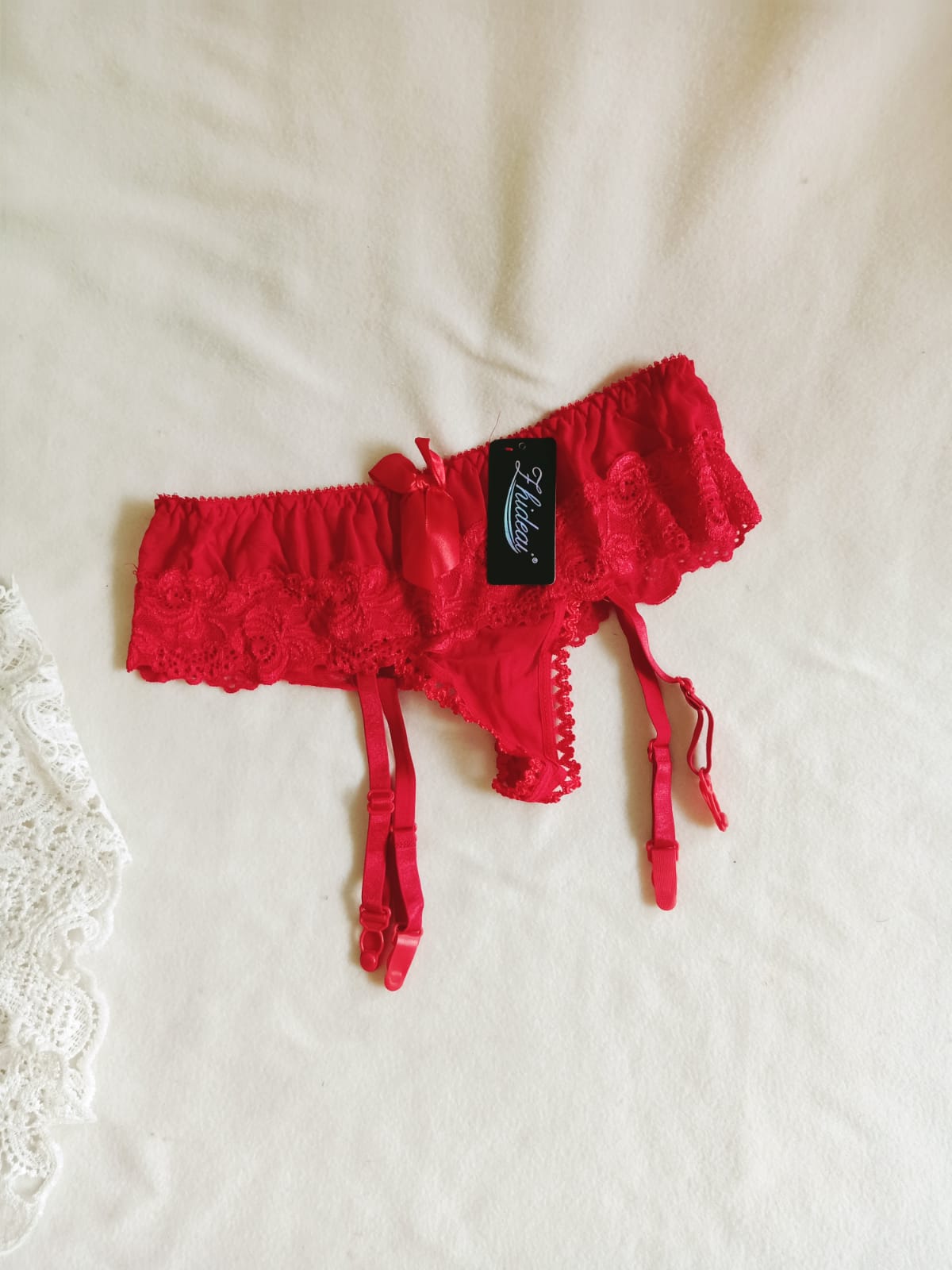 how to get a free sex toy Garter main image 0