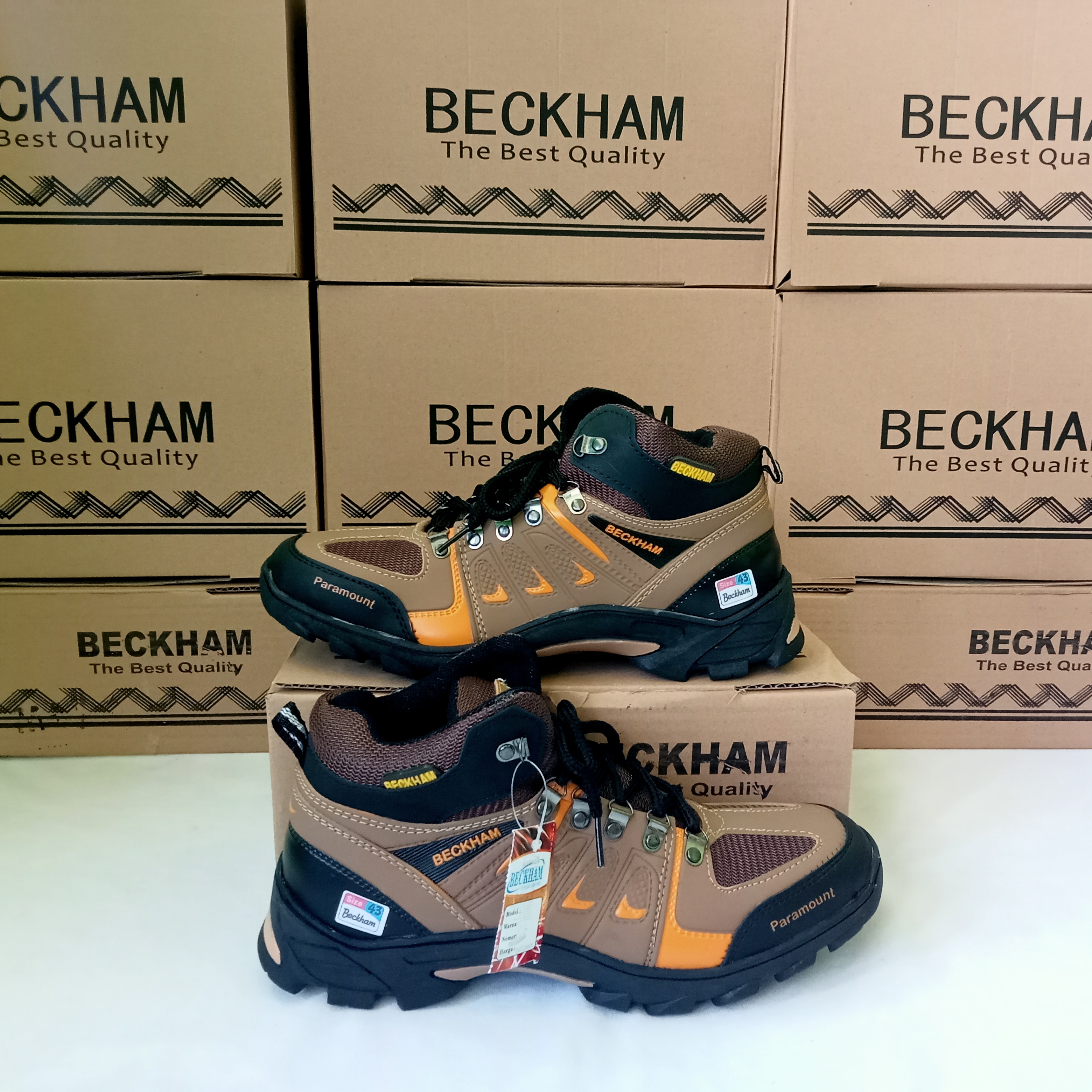 Zelkha Sepatu Boot PARAMOUNT BECKHAM BROWN 01 39-43 / Sepatu Gunung Pria / Sepatu Hiking Pria / Sepatu Mendaki Pria / Sepatu Trekking Pria / sepatu outdoor / Fashion Pria/wanita zelkhastore Harga  92,500 rupiah*Gratis Ongkir