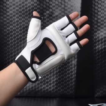Kids Children Half Finger Boxing Gloves Mitts Sanda Karate SandbagTaekwondo Protector Age 3-12 - Intl Pebruari 2019 - 4 Kids Children half finger Boxing Gloves Mitts Sanda Karate SandbagTaekwondo Protector Age 3-12 - intl - 4