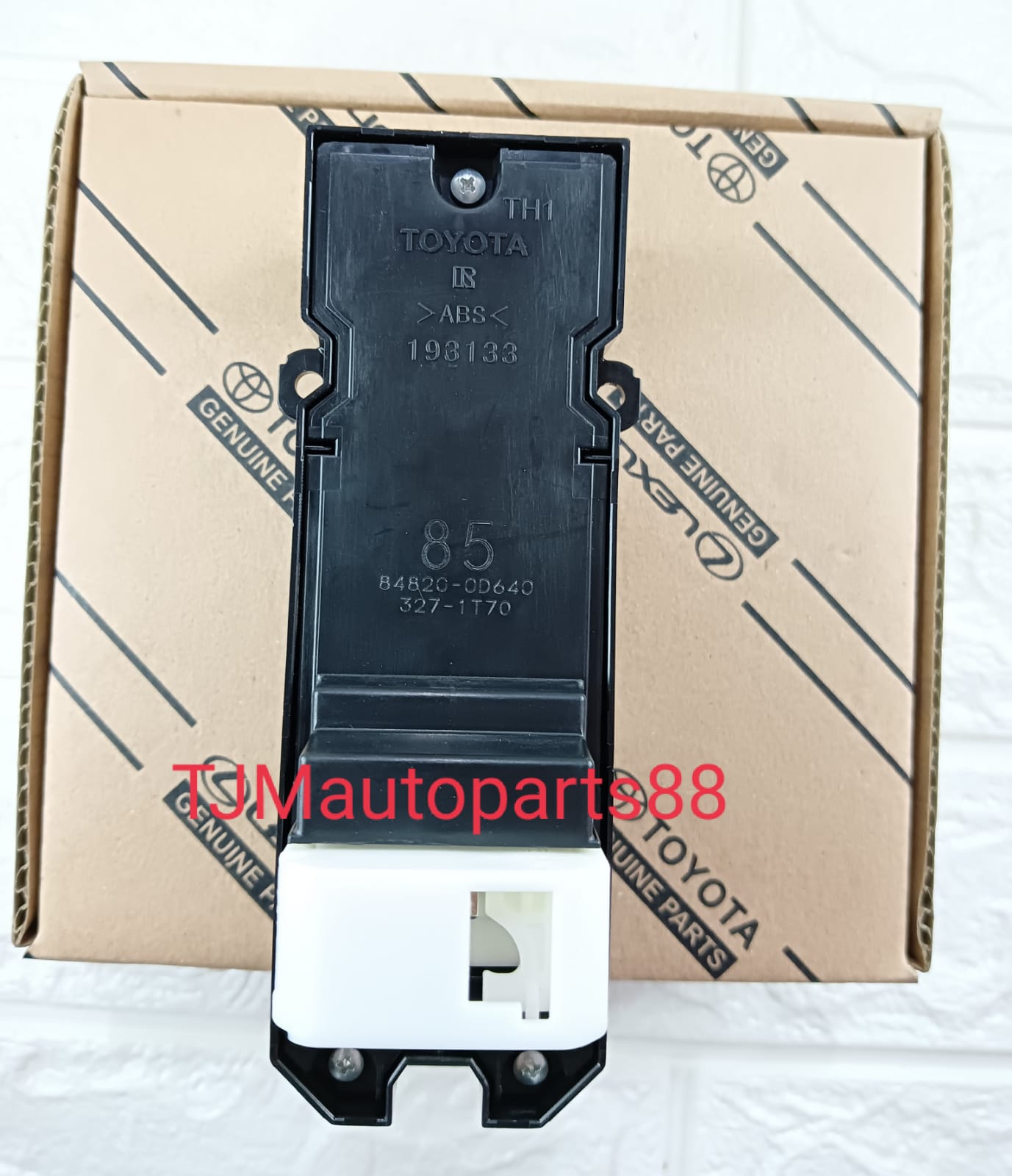 Saklar power window Inova reborn Original tipe G 84820-OD640 ORIGINAL Harga 525,000 rupiah*Gratis Ongkir