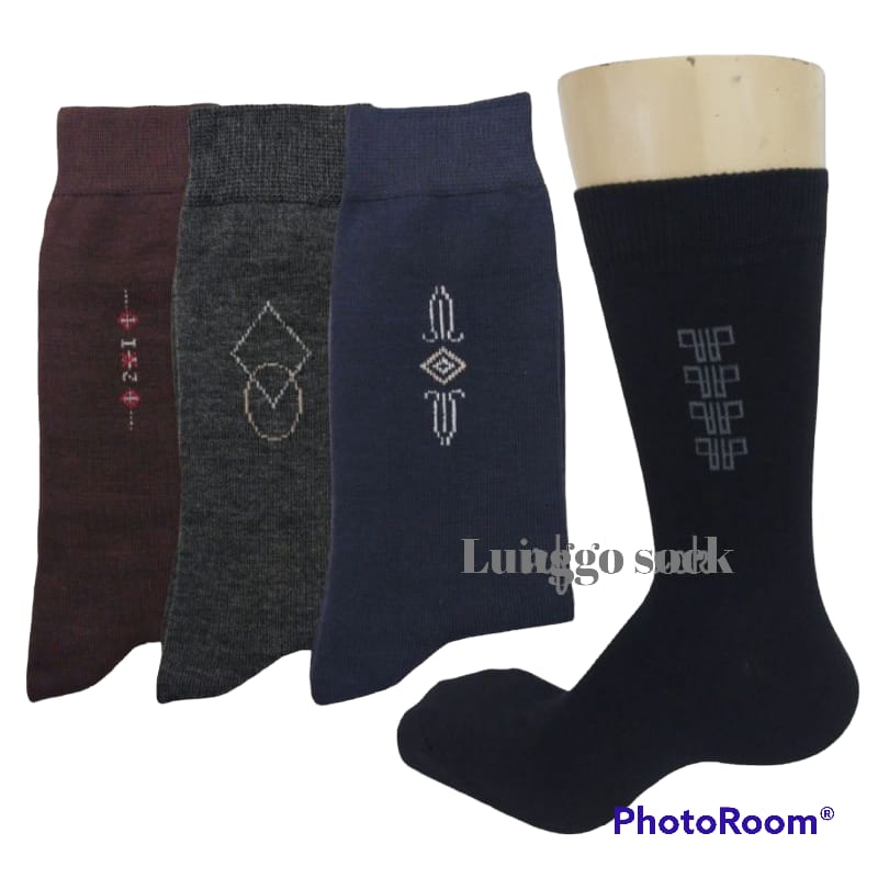 PROMO ISI 3 DAN 6 KAOS KAKI KERJA PRIA PANJANG BAHAN KATUN SPANDEK Harga 14,700 rupiah*Gratis Ongkir
