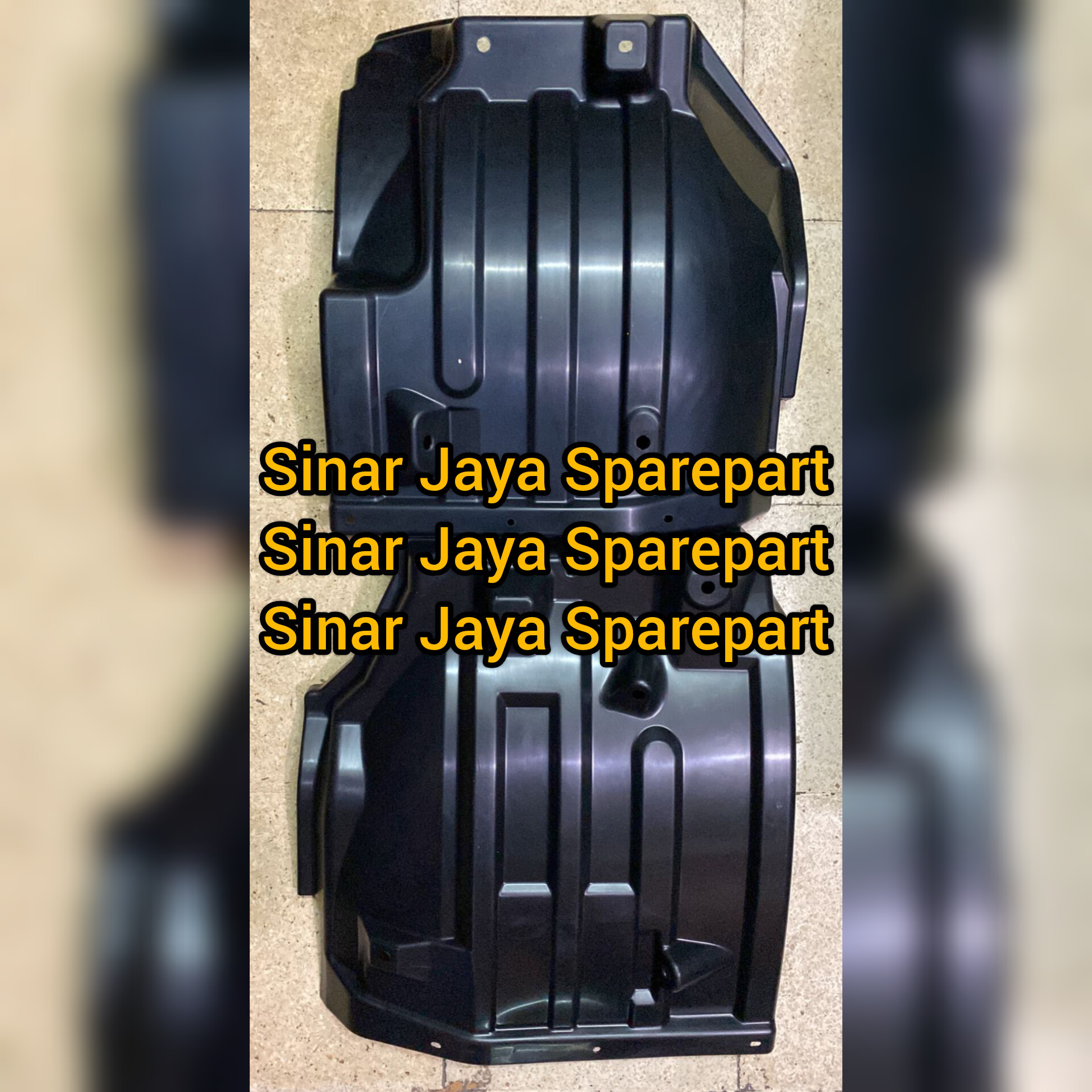 Front Right & Left Fender or front Right & Left Toyota Dyna Saurus all type Hino Dutro all original type 53715-0w020/53716-0w010 Harga  790,000 Ringgit*Penghantaran Percuma