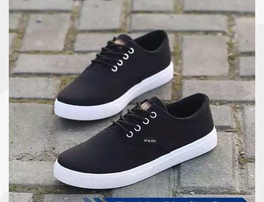 BGS-SEPATU SNEAKERS PRIA VANOO KLASIK BGS-SEPATU SNEAKERS PRIA VANOO KLASIK
