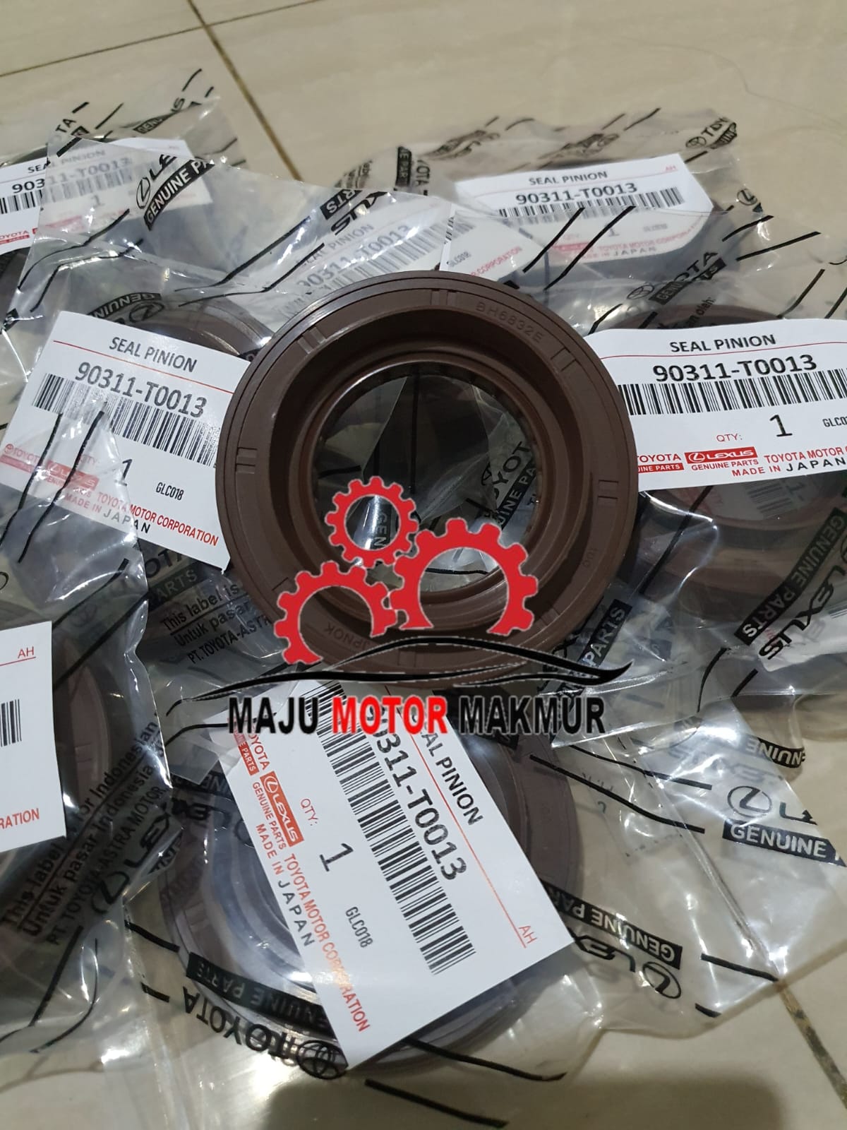 SEAL PINION GARDAN DEPAN HILUX DOUBLE CABIN Harga 35,000 rupiah*Gratis Ongkir