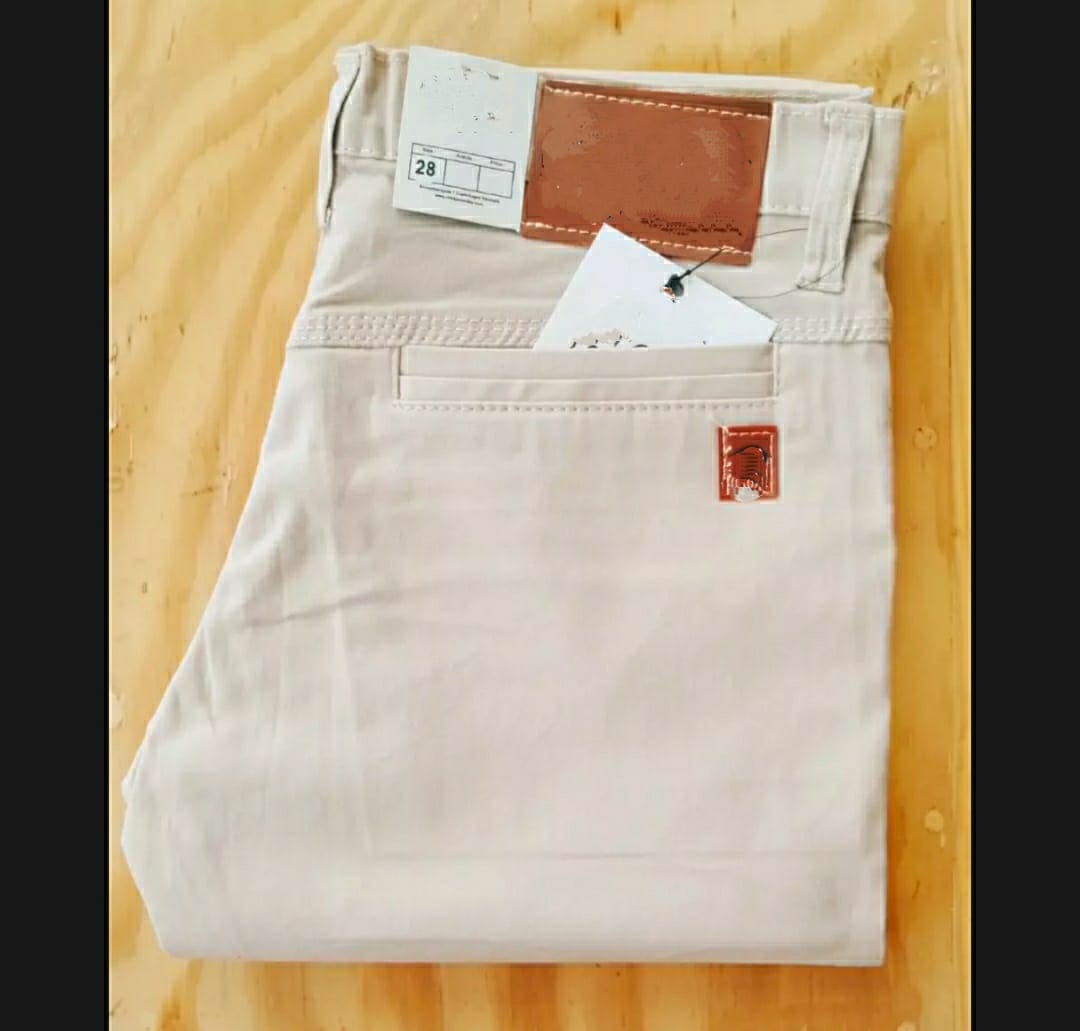 CELANA CHINO SLIM FIT PRIA DEWASA BAHAN 