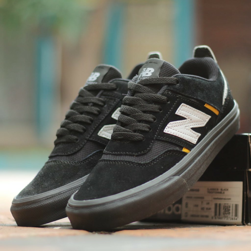 sepatu new balance skate