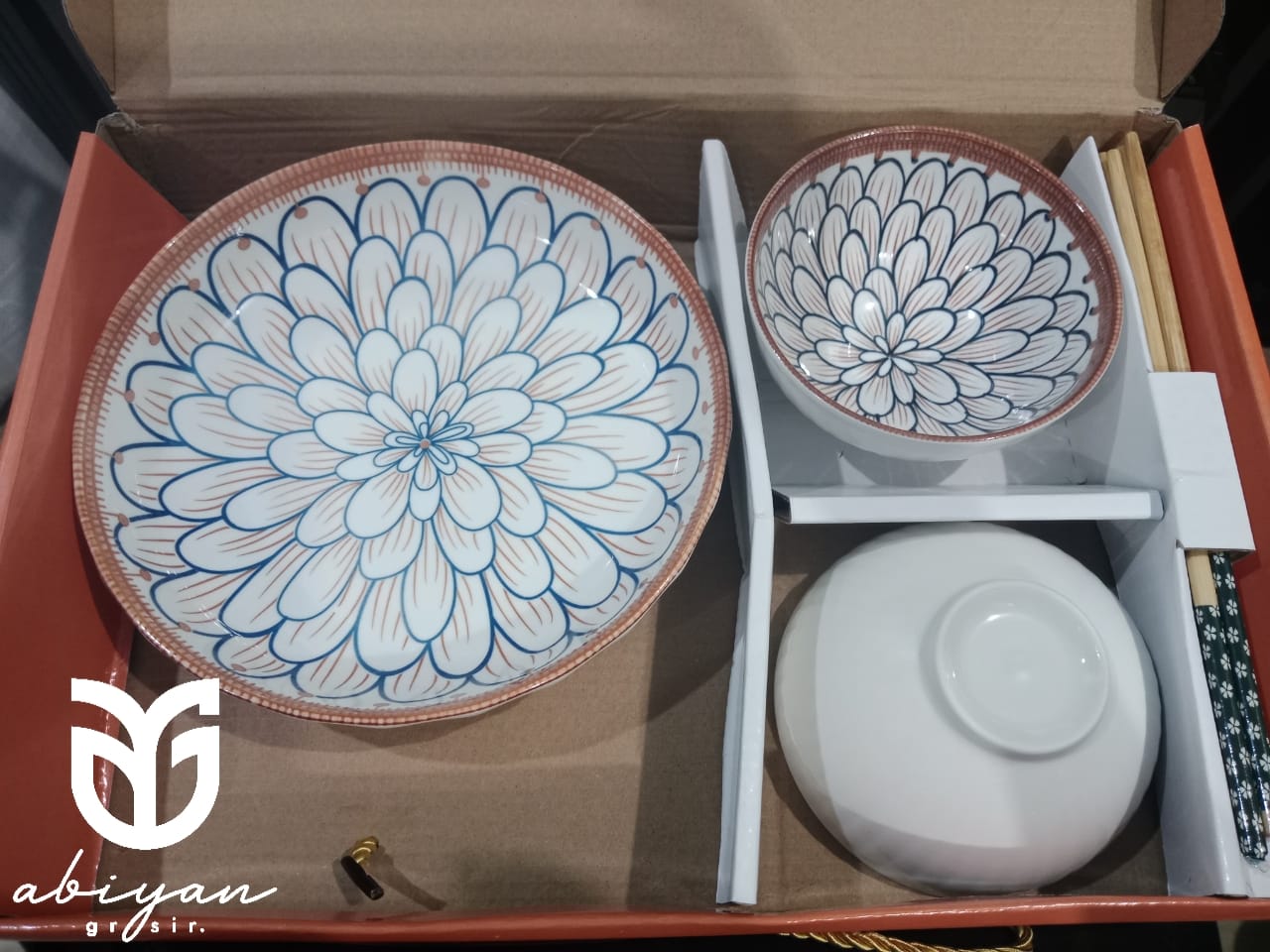 Hampers Mangkok Piring Set Keramik Souvenir 2 Mangkok In 1 Piring