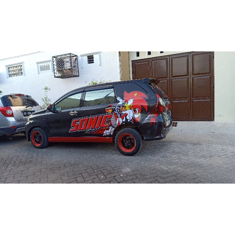 Stiker Mobil Full Sticker Bodi Samping Tutup Baret Motif Sonic Request Costum TOYOTA Avanza Veloz Super Glossi Maxdecal Harga 1,579,800 rupiah*Gratis Ongkir