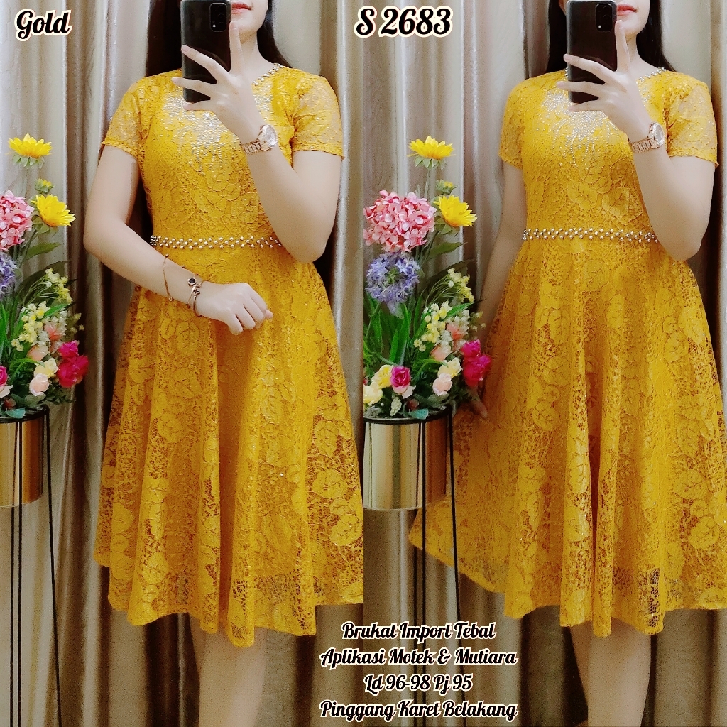 green emerald velvet dress Zapaka Women Sparkly Golden Prom Dress with Slit A-Line V-Neck Party Dress, Golden / US2