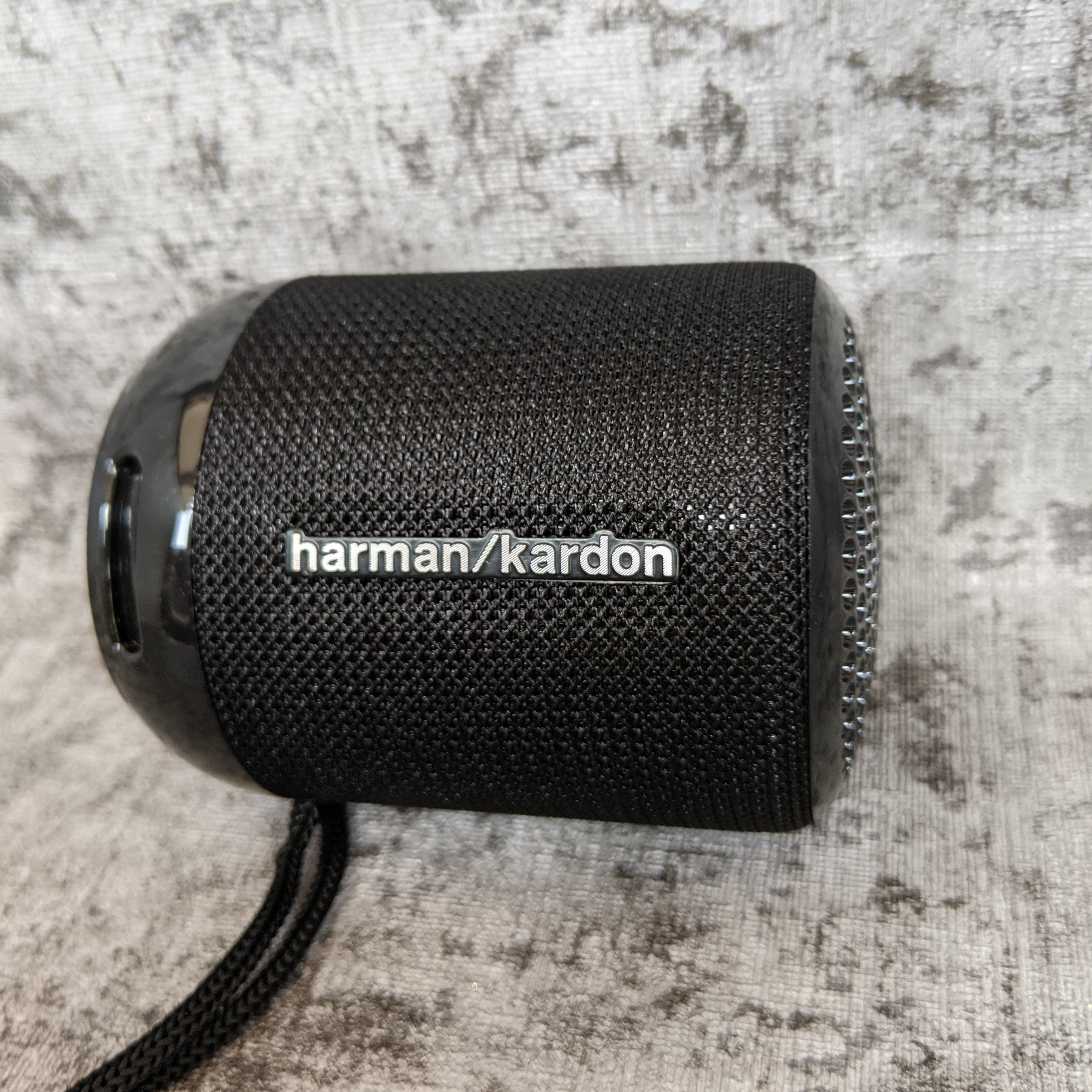 Onyx Studio Harman Kardon Onyx Mini Portable Bluetooth Speaker