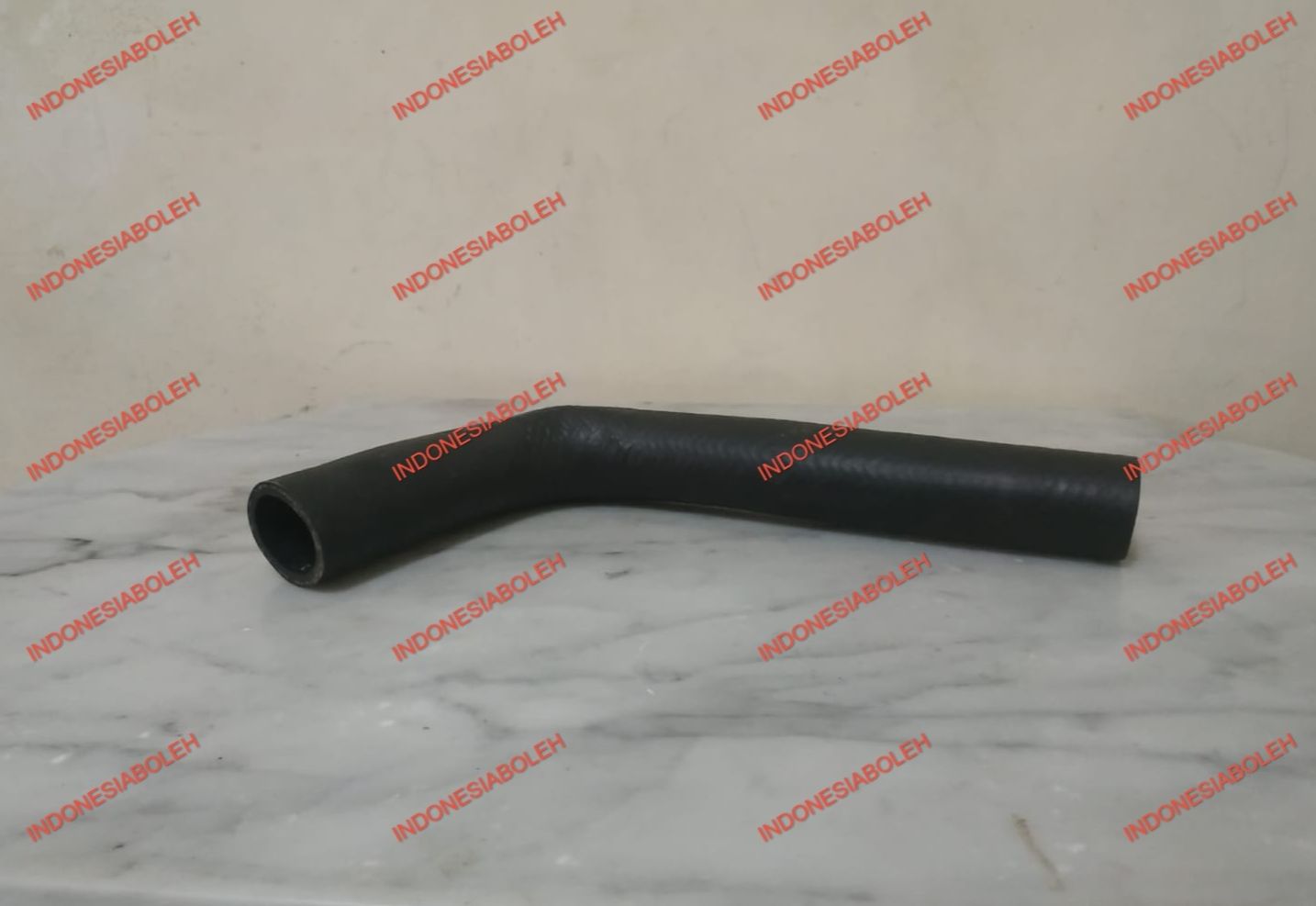 Selang Radiator Isuzu LUV KBD-25 Harga 27,000 Ringgit*Penghantaran Percuma
