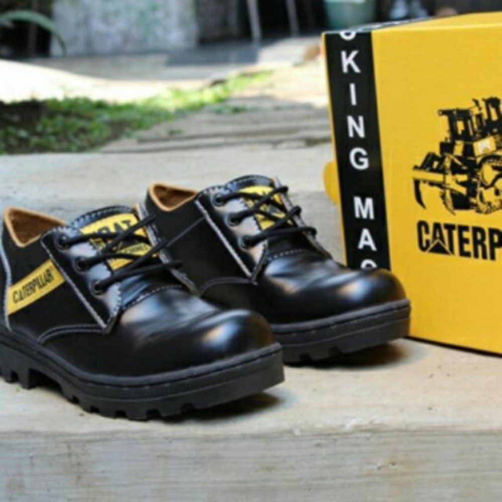 caterpillar - Sepatu Safety Low Boots Caterpillar Licin Black