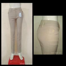 CELANA BAHAN KANTOR CEWEK CREAM