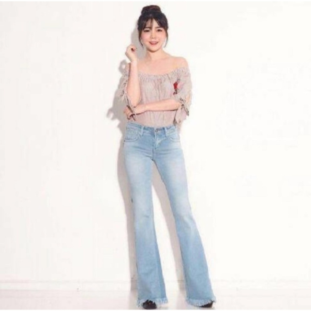 Celana Wanita Miss Hotty Fringe Cutbray  Biru Muda Jeans Rumbai Rawis