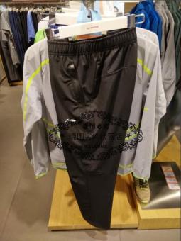 Gambar LINING aykm061 Musim Panas Pria Seri Pelatihan Kebugaran celana ( 3 standar hitam)