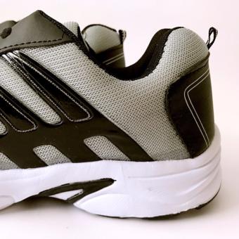 Onemarkets Sepatu Olahraga Cowok/ Sepatu Lari Pria - Abu-abu April 2018 - 5 Onemarkets Sepatu Olahraga Cowok/ Sepatu Lari Pria - Abu-abu - 5