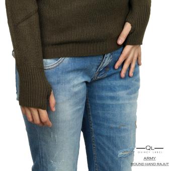 Quincy Label Erica Sweater Round Hand Rajut Wanita - Army Pebruari 2019 - 2 Quincy Label Erica Sweater Round Hand Rajut Wanita - Army - 2