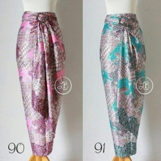 SB Collection Rok Lilit Batik Nini Long Skirt-HitamIDR61965. Rp 61.965