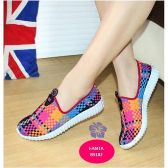 Gambar Sepatu Kets Slip On Wanita Anyam Pink Fanta   Cynthia BS