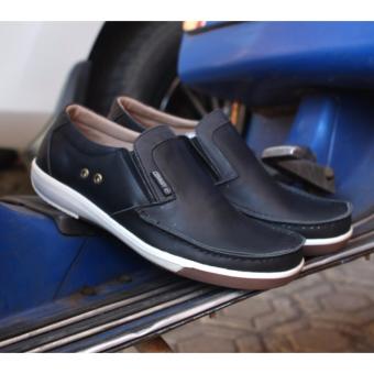 Gambar SEPATU PRIA CEVANY ORIGINAL  SEPATU SLIP ON KULIT  SEPATU PRIA CEVANY MALDIVES ( HITAM )