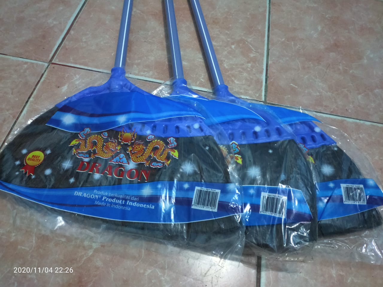 Dragon Floor Broom Black Fiber Model - Merek Dragon Harga 16,900 rupiah*Gratis Ongkir