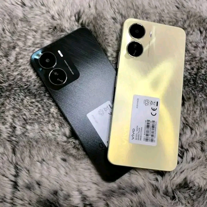 Vivo Y16 RAM 4\64 Nominus masih mulus fullshet second rasa baru garansi resmi indonesia Harga  1,000,000 Ringgit*Penghantaran Percuma