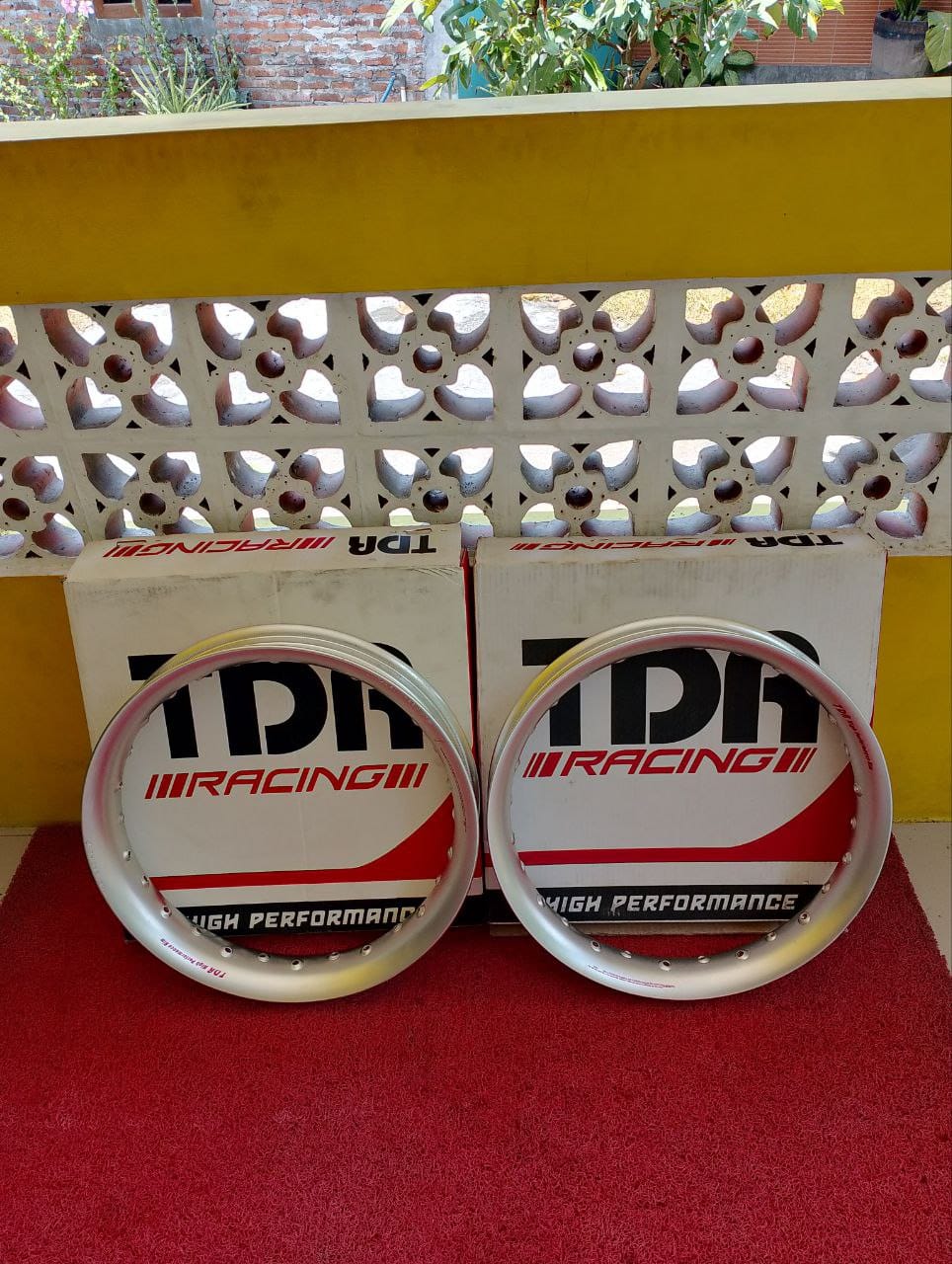 Velk Supermoto KLX S Ring 17 TDR Racing Hole 28 Ukur 215/250 PNP D-Tracker Old Harga 480,000 rupiah*Gratis Ongkir