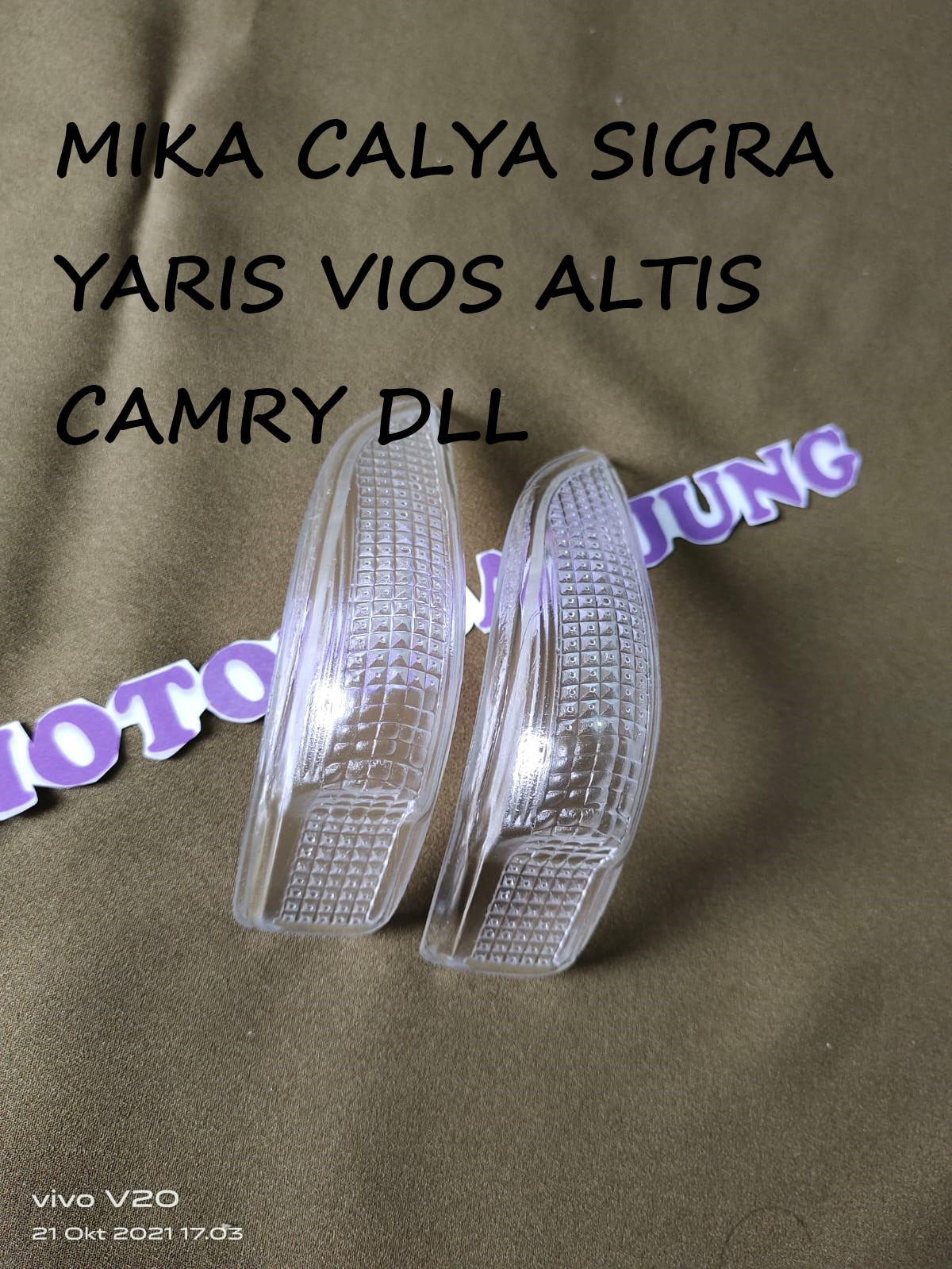 mika lampu sen spion calya sigra camry altis yaris vios satuan 2012 keatas Harga 20,000 rupiah*Gratis Ongkir