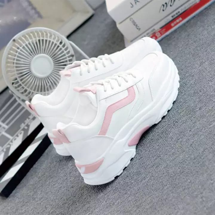 sepatu wanita dewasa sepatu sneakers wanita imfort Harga 15,200 rupiah*Gratis Ongkir