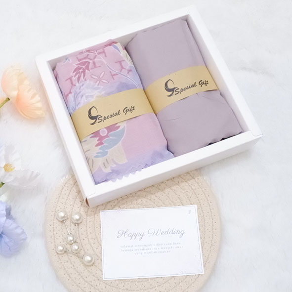 Premium Cotton and Plain Fashionable Quarter-Size Hijab Duet Hampers