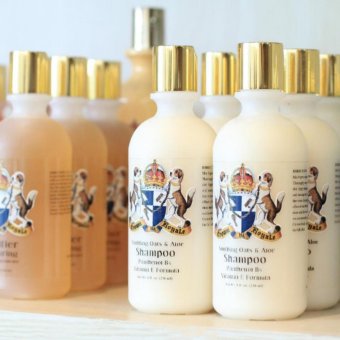 Gambar Crown Royale Soothing Oats and Aloe Shampoo