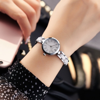 Gambar Korea Fashion Style perempuan keramik menonton gelang jam tangan
