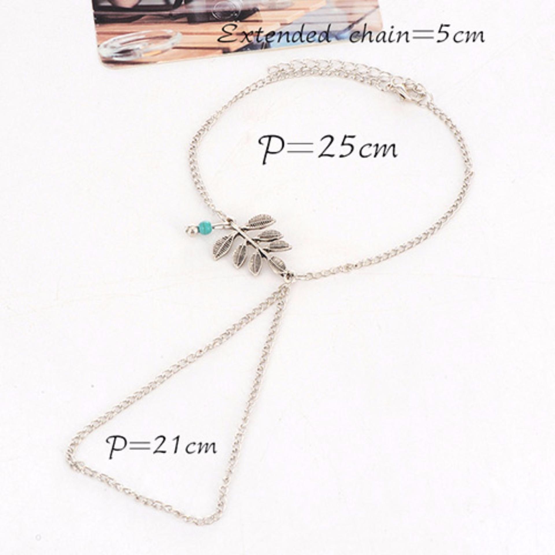 LRC Gelang Kaki Elegant Silver Color Leaf&Diamond Decorated Simple Design .