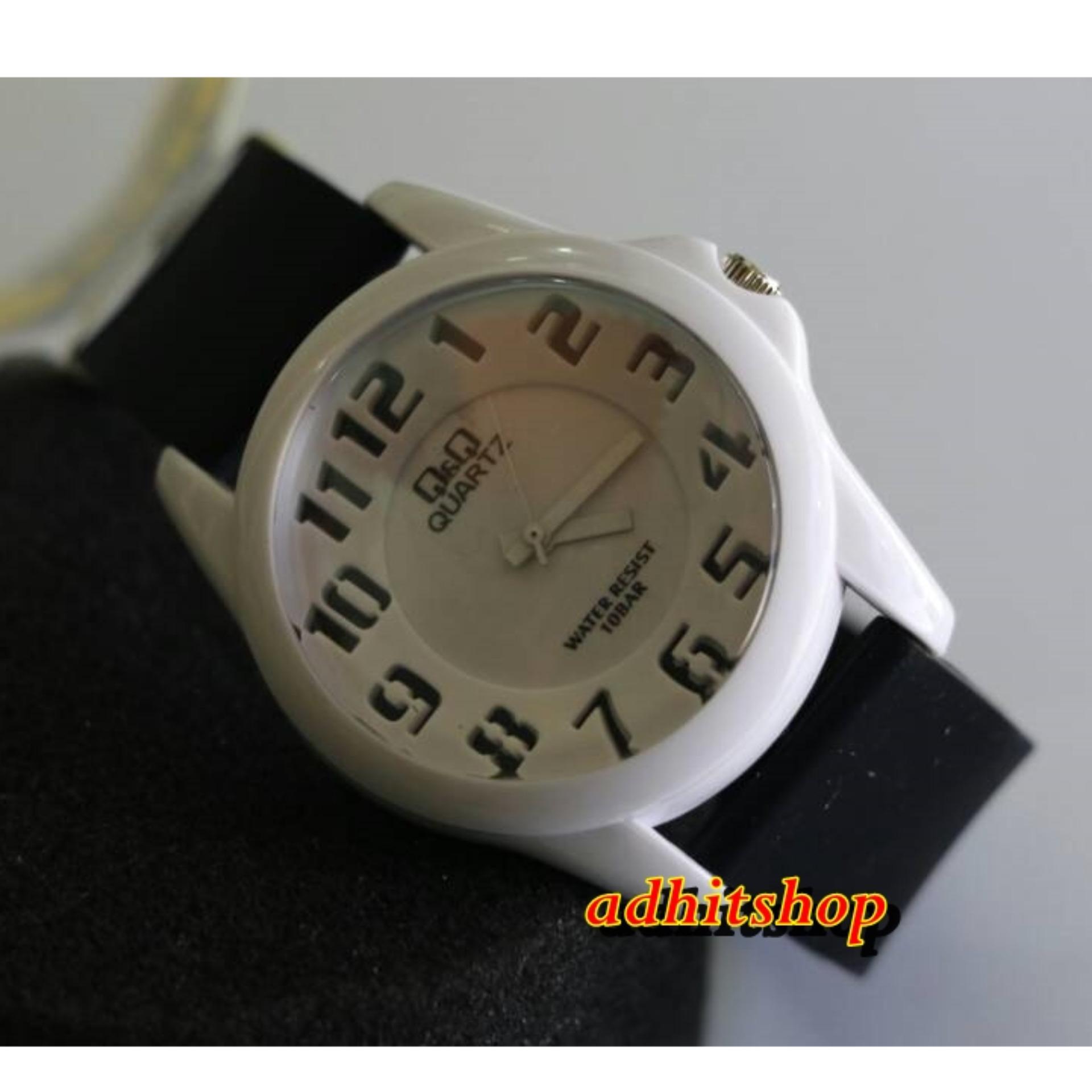 Q&Q Watch - QQ018 - Jam Tangan Sport Wanita - Rubber Strap - Black White .
