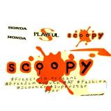 Sticker Body Kanan Cream Silver Scoopy eSP K93 871X0K93N20ZAR Harga 80,425 rupiah*Gratis Ongkir