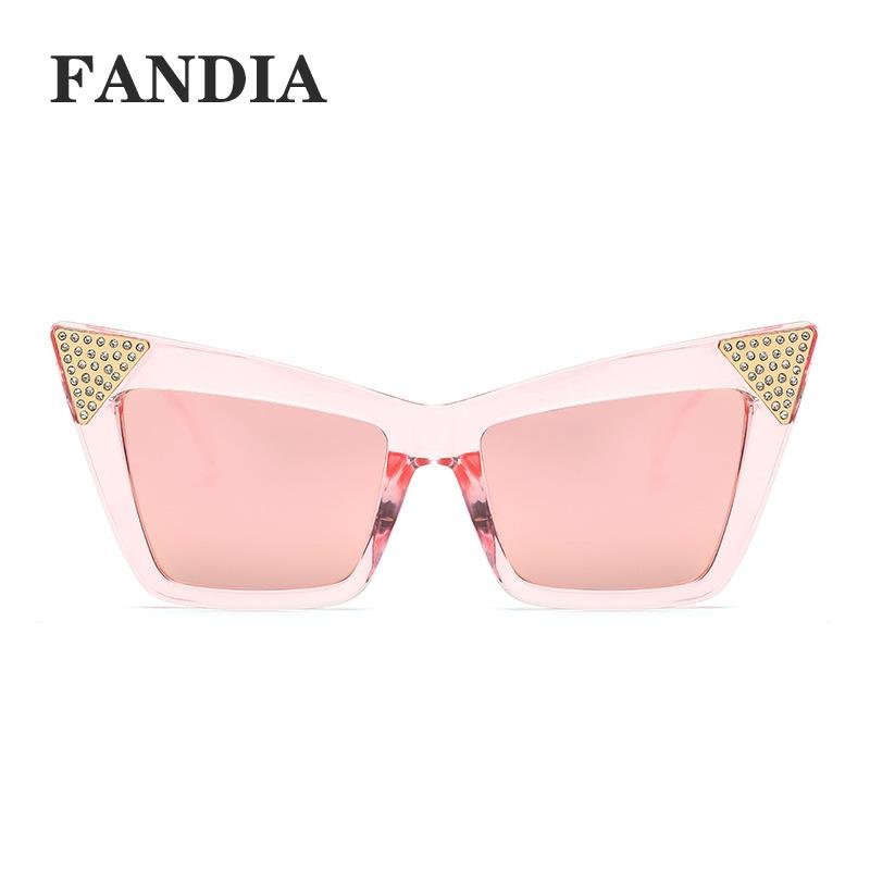 Wanita Merek Fashion Sunglasses dengan Kotak Warna Merah Muda-Intl