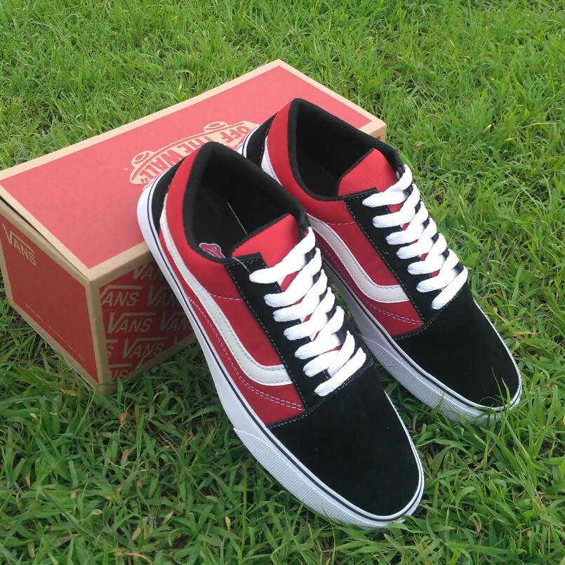 Sepatu Vans121_Old Skool Classic Sepatu Unisex Sekolah Kuliah Kerja Kasual Sneakers Vanss Cacing Murah Sepatu Vans121_Old Skool Classic Sepatu Unisex Sekolah Kuliah Kerja Kasual Sneakers Vanss Cacing Murah