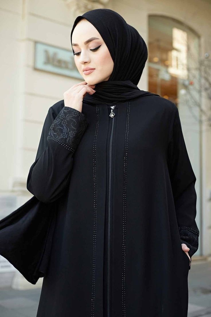 Tuykey 2in1 abaya ziper beautiful abaya 100cm jetbleck sequin combination abaya Hitam fremium Harga 179,450 rupiah*Gratis Ongkir