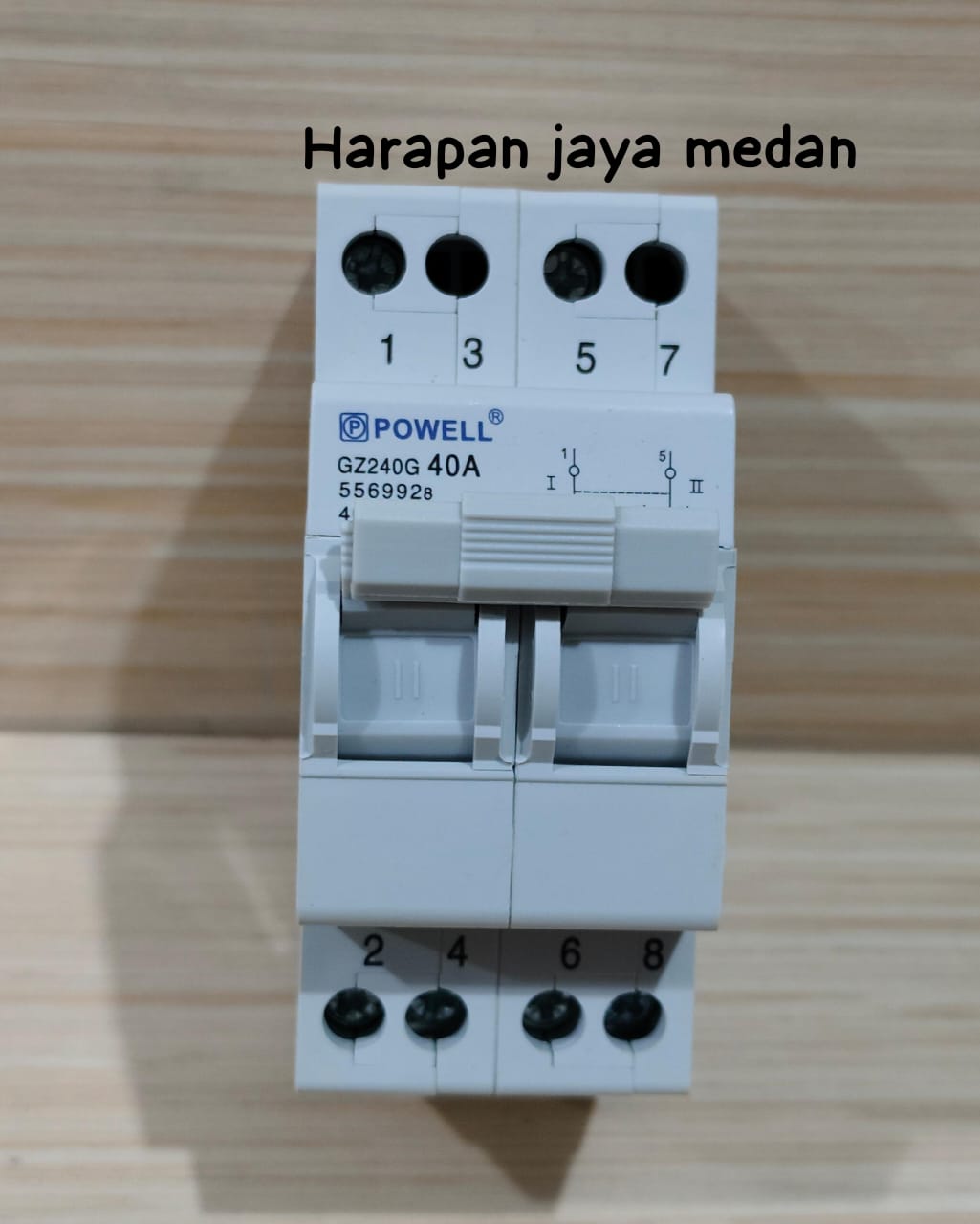 Tangalarda katta dumbali qizlar