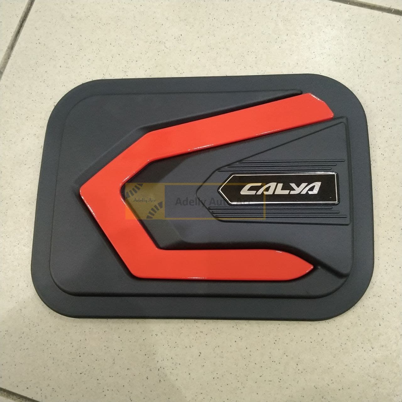 Tank Cover / Cover Tangki Bensin Mobil Redline Toyota Calya Warna Merah Hitam Doff Harga 60,000 rupiah*Gratis Ongkir